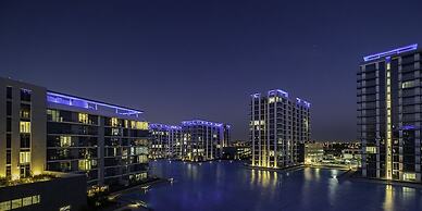 LUX  Burj Khalifa Lagoon View Suite 2