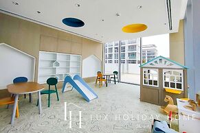 LUX  Burj Khalifa Lagoon View Suite 2