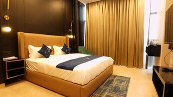 Aquila Grand Suites