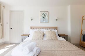 Idyllic 3 Bed Country Cottage