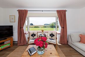 Idyllic 3 Bed Country Cottage