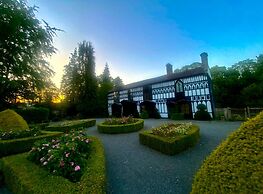 Prince Of Wales Rooms