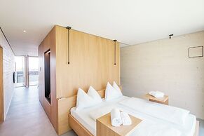 Stock & Stein Lodges