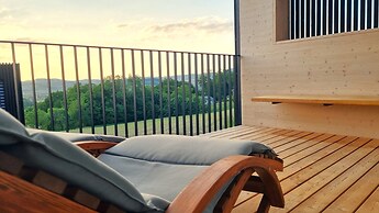 Stock & Stein Lodges