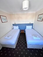 Swan Lake Hotel