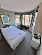 Swan Lake Hotel