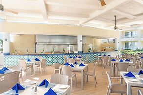 GR Solaris Lighthouse Los Cabos