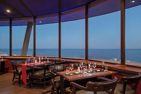GR Solaris Lighthouse Los Cabos