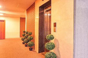 FabHotel Embassy