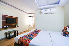 Fabhotel Sri Sai Grand Inn