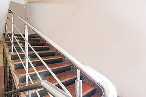 Fabhotel Sri Sai Grand Inn