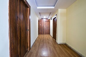 Fabhotel Sri Sai Grand Inn