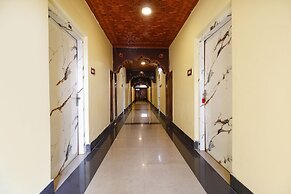 Fabhotel Kashmir Hilltown