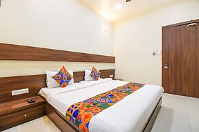 Fabhotel Royal Suits