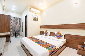 Fabhotel Royal Suits