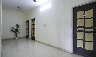 Fabhotel White Retreat Inn