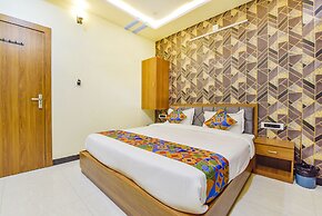 Fabhotel Castle Inn