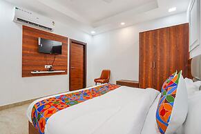 Fabhotel Amayra Inn