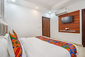 Fabhotel Amayra Inn