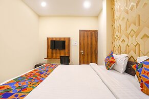 FabHotel Dreamz Inn