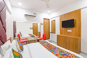 Fabhotel Crystal I