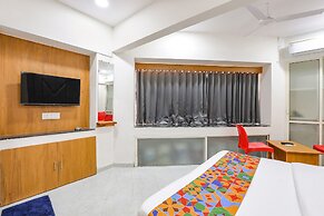 Fabhotel Crystal I