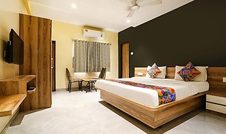 Fabhotel Radhika Ex