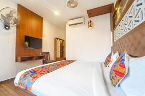 Fabhotel Qube