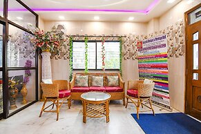 Fabhotel Santoshi
