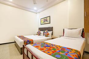 FabHotel Aksa Inn