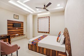 Fabhotel Ts Inn