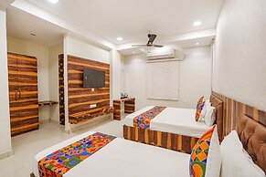 Fabhotel Ts Inn