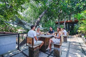 FabHotel Hillora Coastal Resort