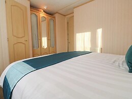 2br-garden-freeparking-charitydonation