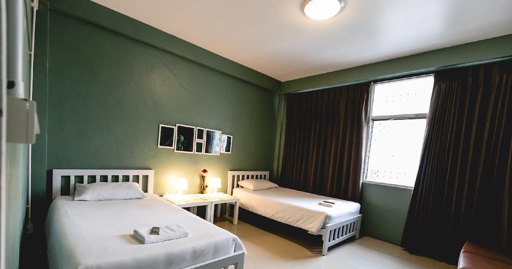 Sleepcase Hostel