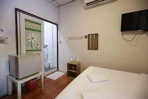 Sleepcase Hostel