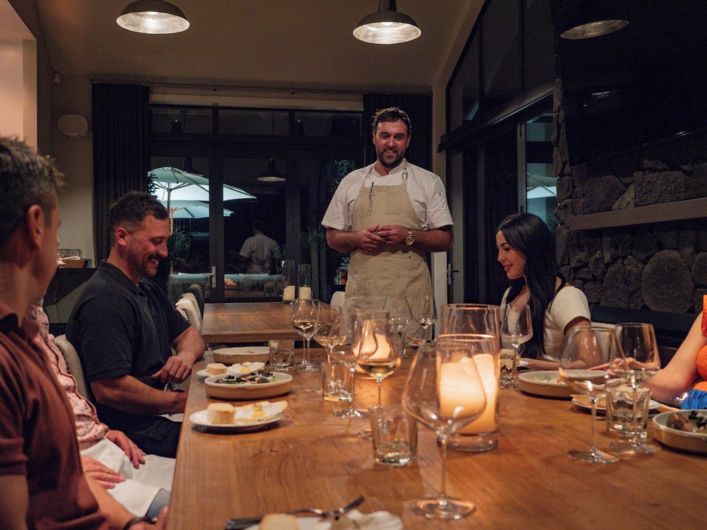 Kaitahi Chef's Table & Lodge