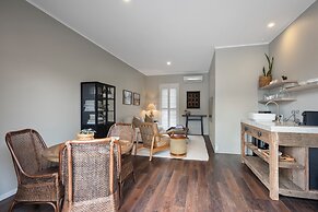 Kaitahi Chef's Table & Lodge