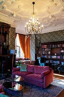 Cleeve House