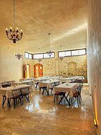 LUNA HOME CLUB