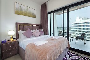 Silk Valley - Luxury 3BR with City View