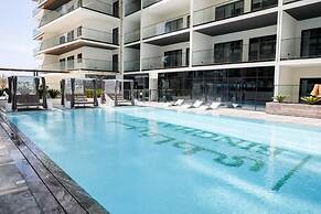 Silk Valley - Luxury 3BR with City View
