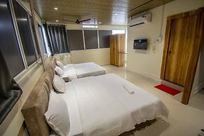Hotel Anubhuti