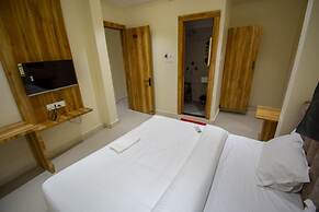 Hotel Anubhuti