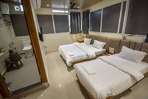Hotel Anubhuti