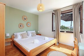 Kala Apartments