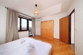 Kala Apartments