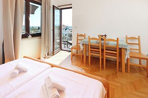 Kala Apartments