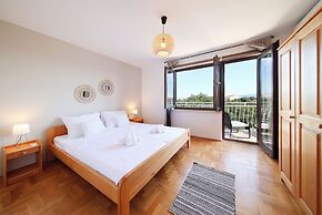 Kala Apartments