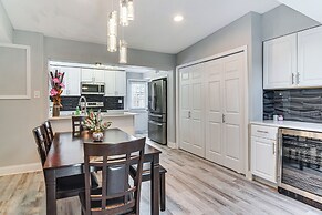 7 Mi to Beach: Updated Home w/ Pool in Seminole